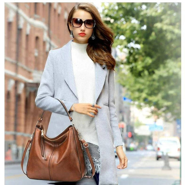 Chic Leather Hobo Shoulder Bag
